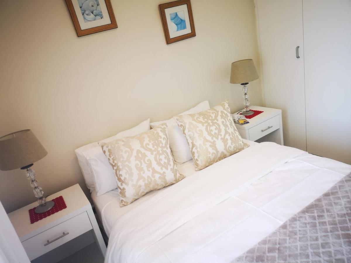 Cape Town Family Beachfront Apartment Leisure Bay Exterior foto